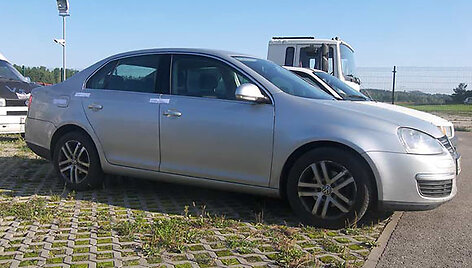Pasieniečių sulaikytas automobilis
