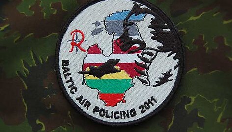 Oro policijos emblema