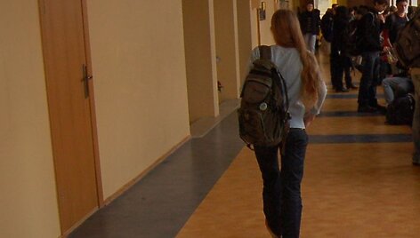 Naujausias planas &ndash; mokyklų sargus pakeisti privačių firmų apsaugininkais.