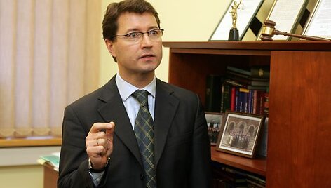 V.Valančius