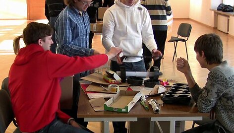 KTU BEST tradici&scaron;kai organizuoja pavasario kursus &bdquo;Robot wars&ldquo;.