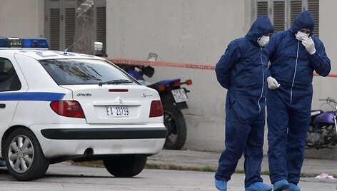 Pareigūnai ie&scaron;ko įkalčių aplink atakuotą policijos nuovada.