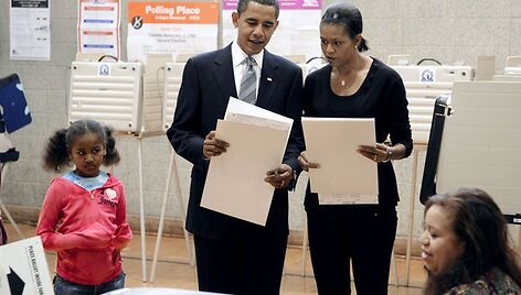 Barackas Obama su žmona ir dukra