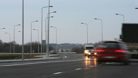 M.K.Čiurlionio estakadoje ir Marvelės gatvėje bus leidžiama važiuoti greičiau nei iki šiol. 