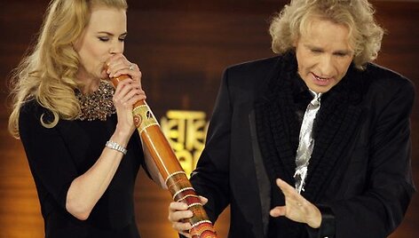 Nicole Kidman ir laidos vedėjas