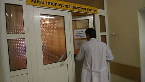 Tikslesnės mįslingai kūdikio patirtų sužalojimų aplinkybės turėtų paaiškėti medikams atlikus išsamesnius tyrimus.