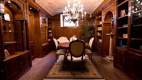 &bdquo;Maison Classique&ldquo; yra i&scaron;skirtinis &Scaron;iaurės Italijos regiono baldų gamintojų atstovas.