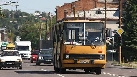 Senas autobusas