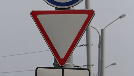 Aplinkkeliai