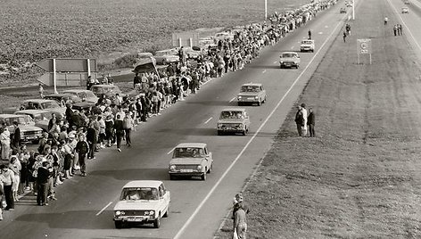 Baltijos kelias – 595 km ilgio susikibusių žmonių grandinė, 1989 m. rugpjūčio 23 d., minint 50-ies m. Ribentropo-Molotovo pakto metines, sustojusi sujungti trijų Baltijos šalių sostines – Vilnių, Rygą ir Taliną.