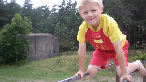 Bulvės sovietų bunkeriuose.