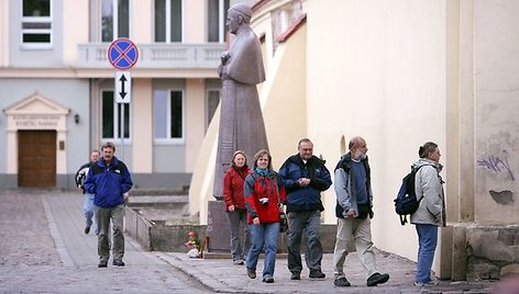 Nors vokiečiai jau ne pirmus metus yra dažniausiai Kaune besilankantys turistai, juos sparčiai vejasi vis dažniau į laikinąją sostinę užsukantys ispanai. 