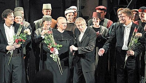 Spektaklis &bdquo;Karalienė Bona&ldquo; nuskambėjo naujai, mat kompozitorius G.Kuprevičius jį gerokai atnaujino.