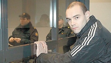M.Marčiulynas tik i&scaron;girdęs prokuroro siūlomą bausmę atsipra&scaron;ė aukos artimųjų.