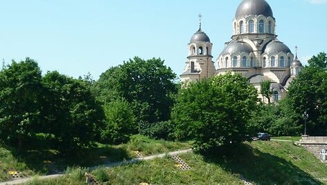 Pikniko kėdutės prie Neries