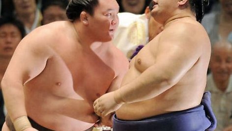 Sumo imtynininkai –  jau ne pirmą kartą narkotikų skandalų sukūryje