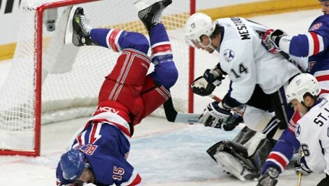 NHL startas Europoje