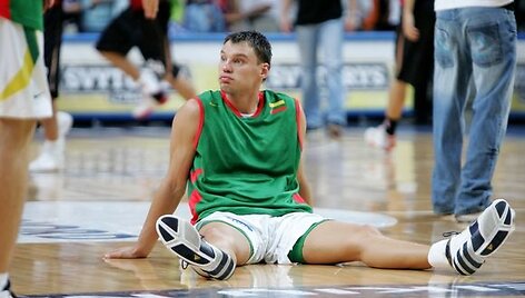 Ir poilsio valandėlę komanda nelieka be dirigento.