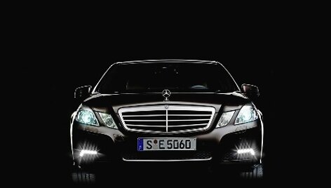 &bdquo;Mercedes-Benz E&rdquo;