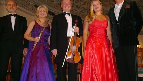 Ansamblis &bdquo;Vilniaus arsenalas&ldquo;
