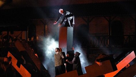 Opera &bdquo;Lietuviai&ldquo;