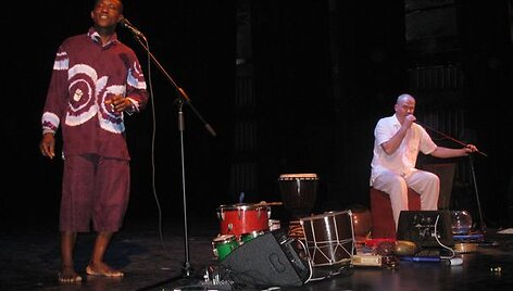 Tomo Dobrovolskio ir afrikiečio Plazi Halaoui muzikinė premjera &bdquo;Afrika&ldquo;