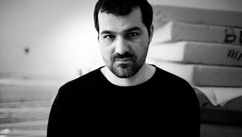 Režisierius Korn&eacute;l Mundrucz&oacute; 