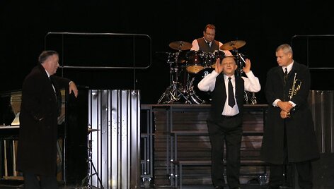 Arvydo Lebeliūno režisuotas spektaklis &bdquo;Hello, Lemon&ldquo;