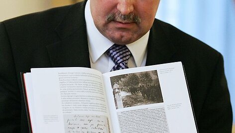 Arvydas Anu&scaron;auskas