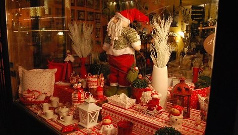 Centrinėje Brno aikštėje vyksta Kalėdinė mugė, kurioje galima nusipirkti visko, kas siejasi su Kalėdomis.