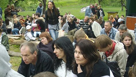 &bdquo;Pagulbio atlaidais&ldquo; vadinamas renginys kasmet suburia apie keturis &scaron;imtus žmonių i&scaron; visos Lietuvos. 