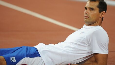 Prancūzų &scaron;uolininkas su kartimi, čempionas Romainas Mesnilis 
