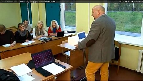 Studentams patariama, kaip teisingai i&scaron;sirinkti profesiją. 