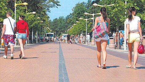 Poilsiautojų Palangoje &scaron;ią vasarą buvo ketvirtadaliu mažiau nei ankstesniais metais. 