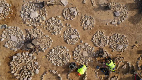 Pietų Norvegijoje aptikti bronzos ir geležies amžiaus vaikų kapai, keliantys klausimų archeologams.