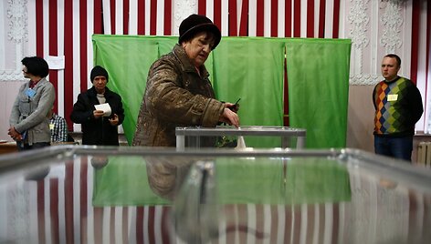Maskvos kontroliuojamame Kryme &ndash; neteisėtas referendumas.