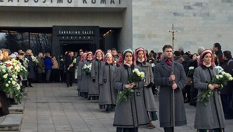 S.Sondeckio laidotuvės