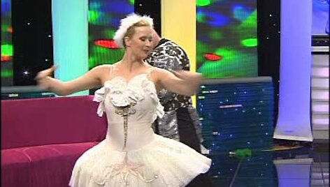 30-ojo gimtadienio proga Deiviui Renata LNK studijoje &scaron;oko baletą.