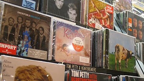 Viename Bordo prekybos centrų galima rasti tūkstančius įvairių atlikėjų kompaktinių diskų ar vinilinių plok&scaron;telių. 