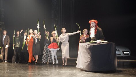 Muzikinio spektaklio &bdquo;Atsargiai!Svajonės pildosi&ldquo; aktoriai