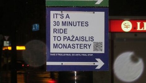 Nelegaliai stovintys ženklai