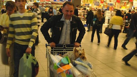 Lankytotojų &bdquo;Akropolyje&ldquo; &ndash; kaip per atidarymą