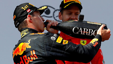 Maxas Verstappenas triumfavo &bdquo;Formulės 1&ldquo; Asutrijos GP