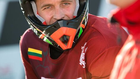 Motociklininkas Arūnas Gelažninkas