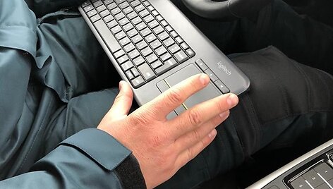 Nežymėta policijos &bdquo;Audi A6&ldquo; 