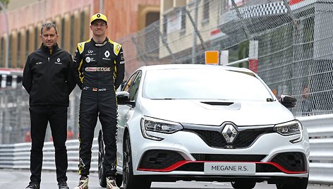 „Renault Megane R.S. Trophy-R“ pristatymas Monake