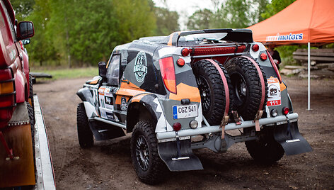 Edvinas Ju&scaron;kauskas ir Aisvydas Paliukėnas &bdquo;4x4 Perimetre&ldquo;
