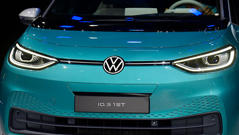 Frankfurto automobilių parodoje pristatytas elektrinis &bdquo;Volkswagen&ldquo; ID.3