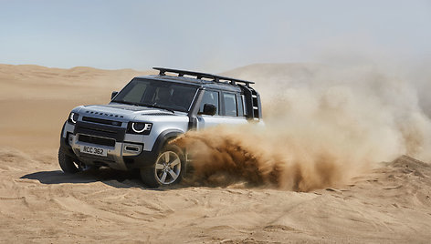 Frankfurto mugė: naujas „Land Rover Defender“ – lyg iš filmo apie Džeimsą Bondą