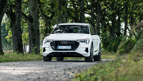 Konkursas „Lietuvos metų automobilis 2020": pretendentas Audi e-Tron